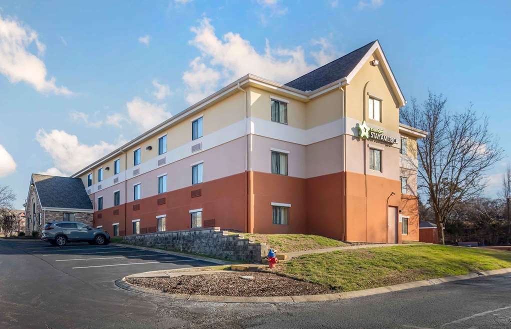 Suburban Studios Brentwood Nashville - photo 3