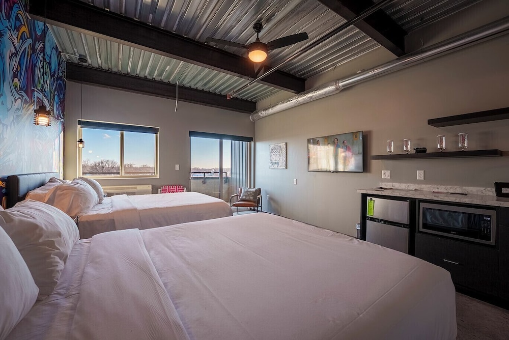 Brewhalla Hotel - photo 4