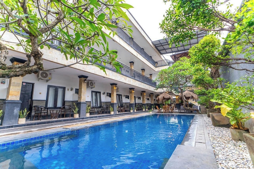 Landa Hotel — hotel in Hotan