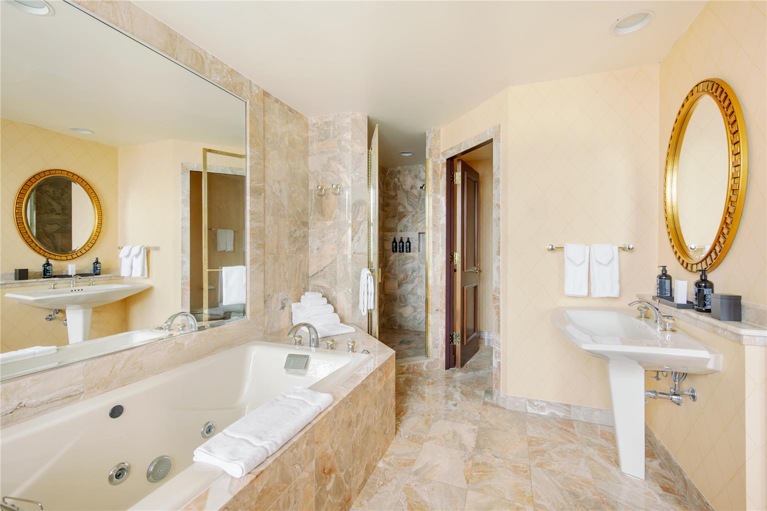 Hotel Du Pont - photo 30