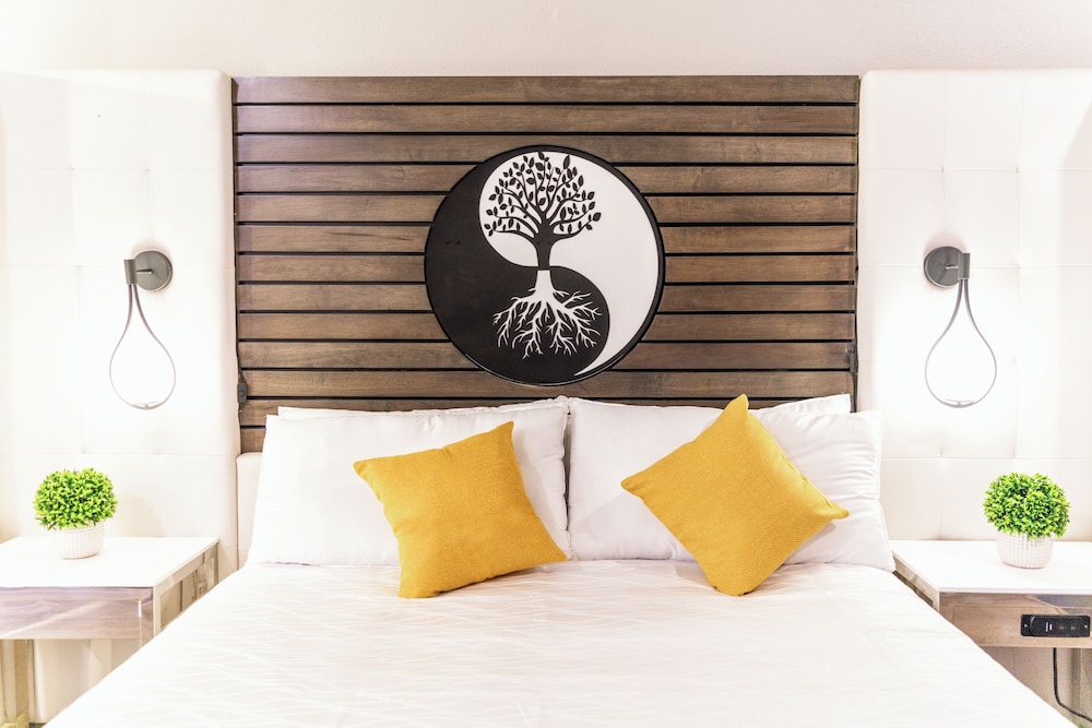 Aspire Inn Studios & Spas - photo 33