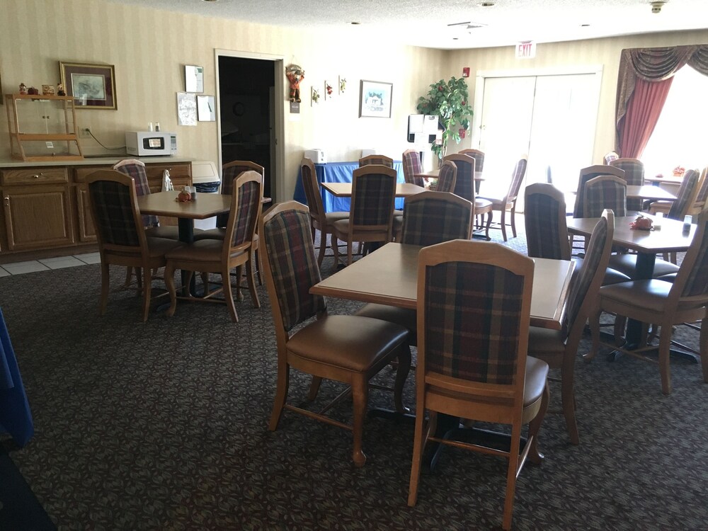 Baymont by Wyndham Mount Vernon Renfro Valley - photo 36