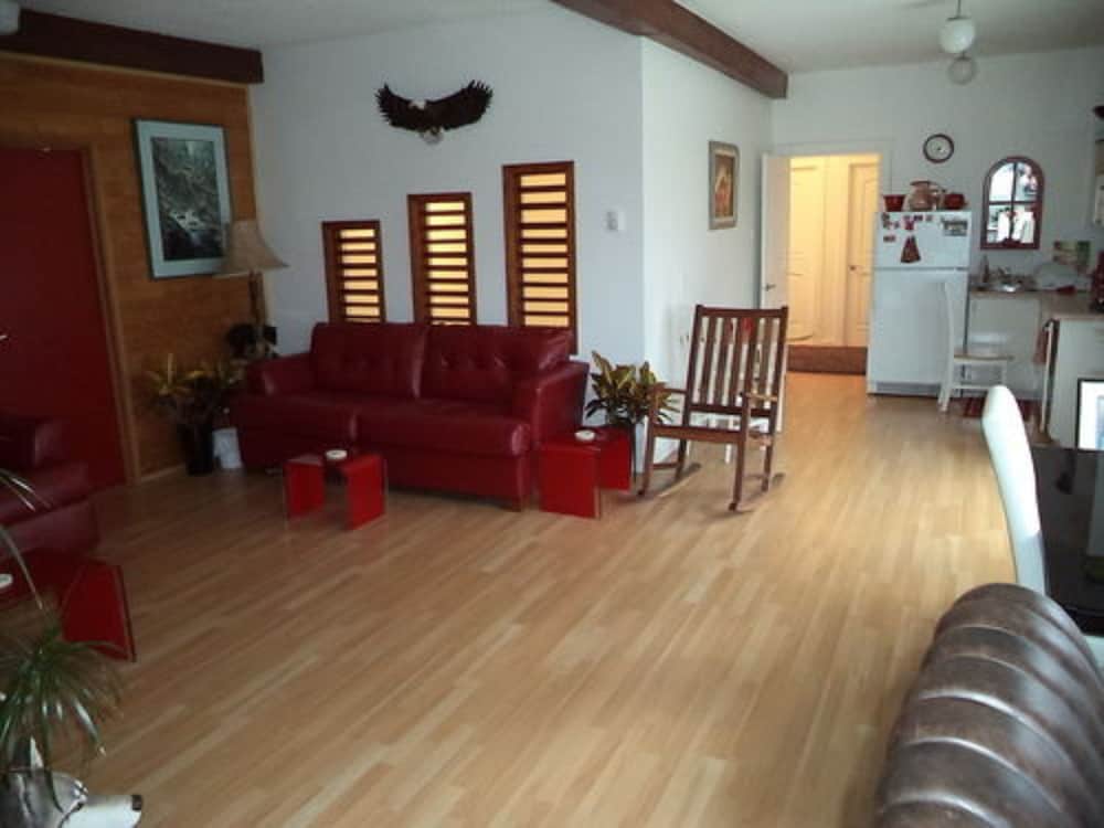 Enchanted Rainforest Guesthouse — Prince Rupert — photo 2