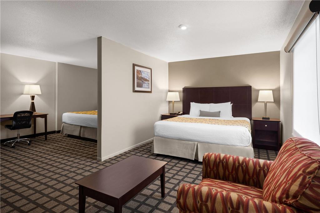 Baymont by Wyndham Jefferson City - photo 25