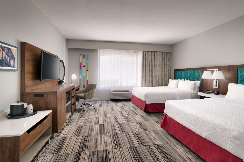 Hampton Inn & Suites Ft. Worth Burleson - photo 4
