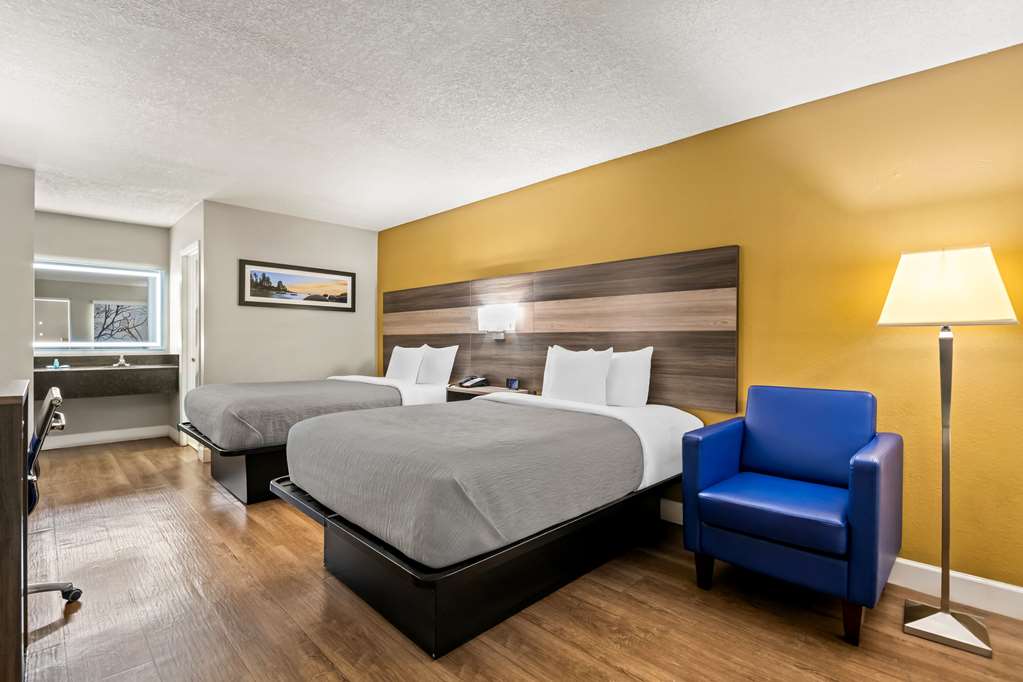 Quality Inn near Blue Spring - photo 14