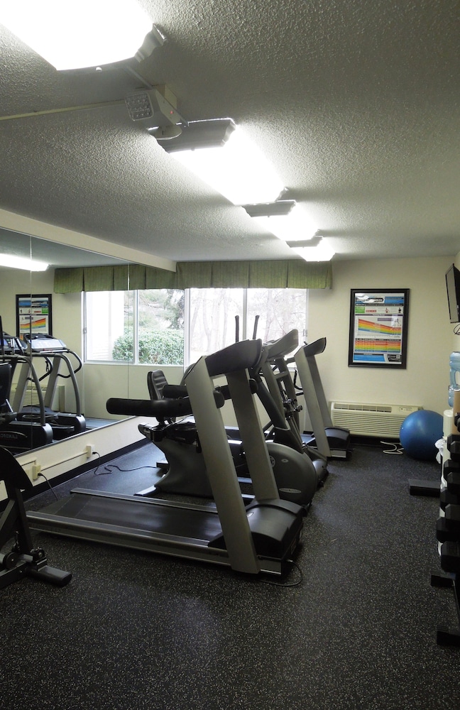 Baymont by Wyndham Marietta - photo 22