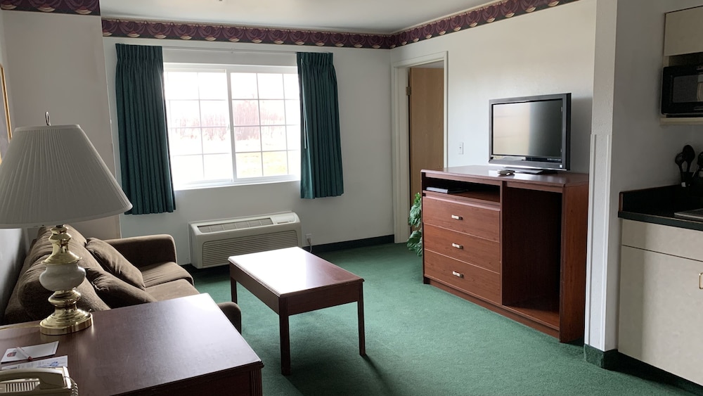 Fairbridge Inn & Suites Miles City - photo 23