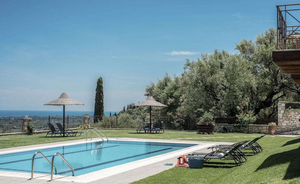 Agrikia Villa — 4-Star Luxury Hotel in Zakynthos, Greece