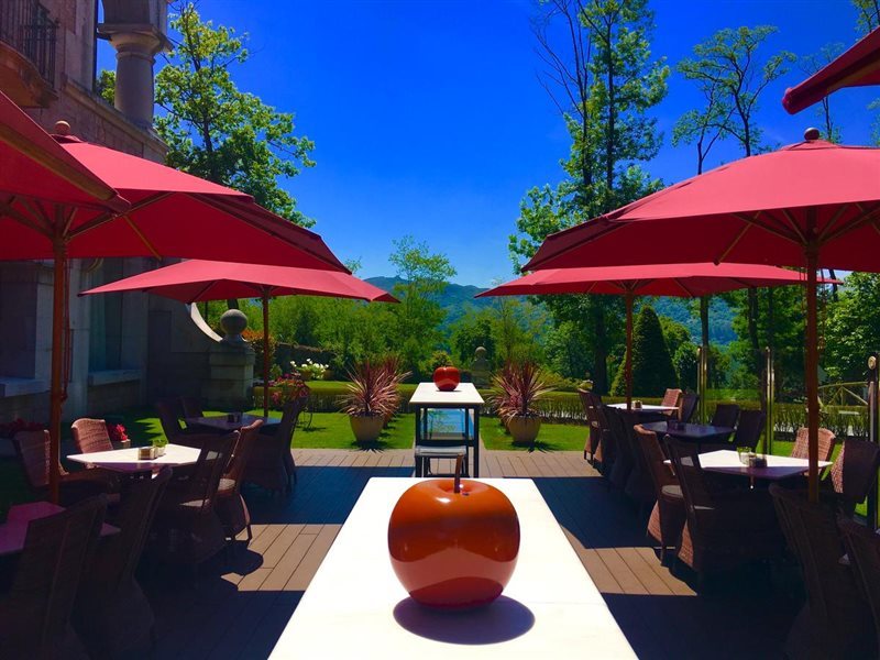 Castillo Del Bosque La Zoreda — 5-Star Luxury Hotel in Oviedo, Spain