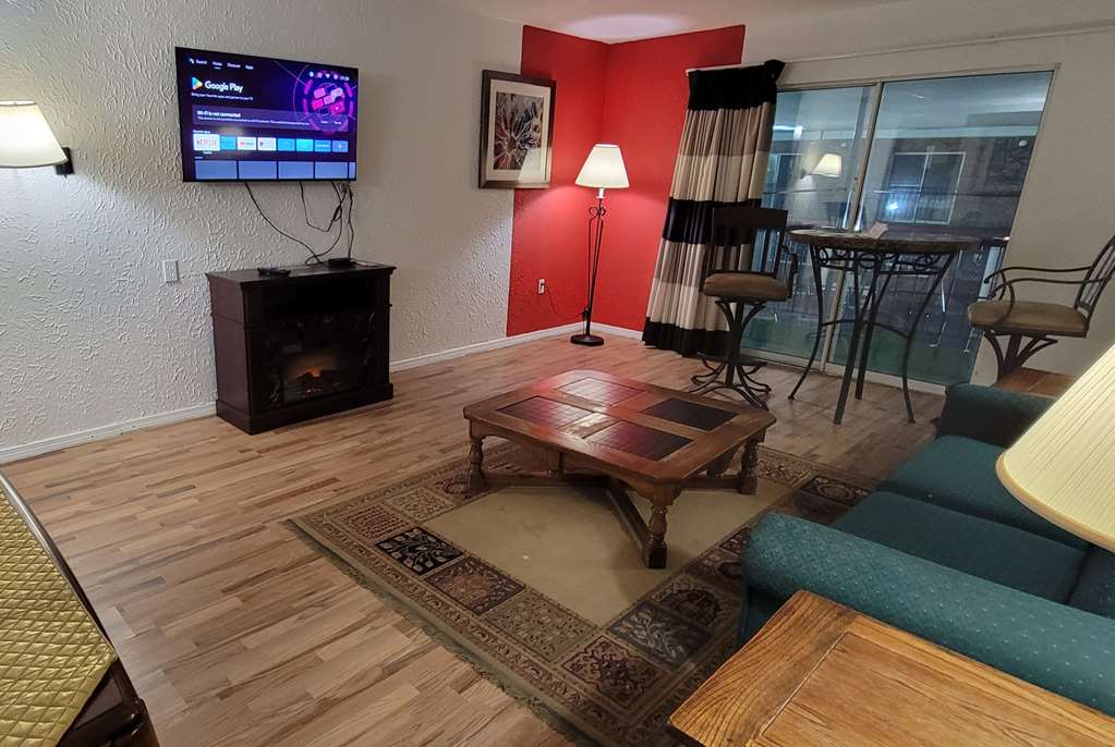 Ramada by Wyndham Mountain Home - photo 75