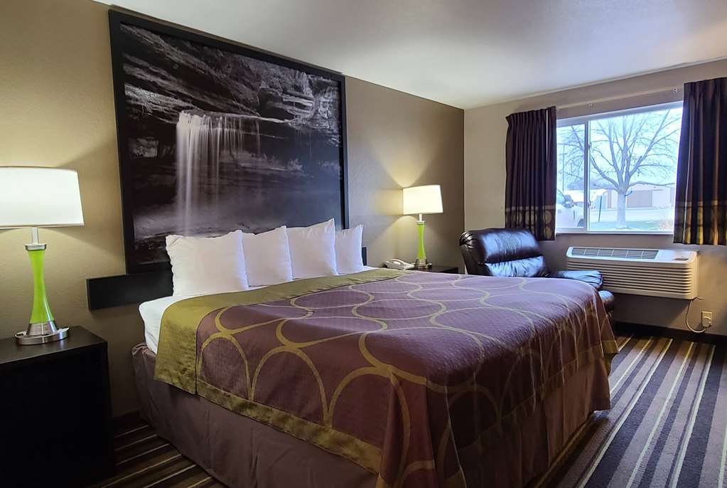 Super 8 by Wyndham Brookings - photo 15