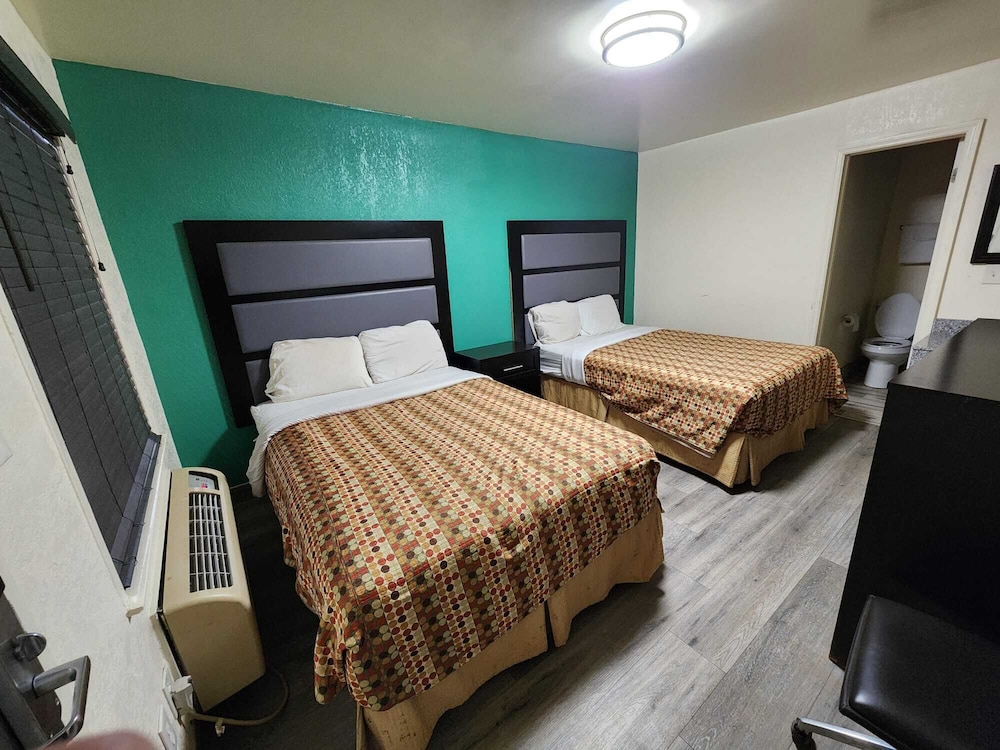 Green Garden Inn - photo 20
