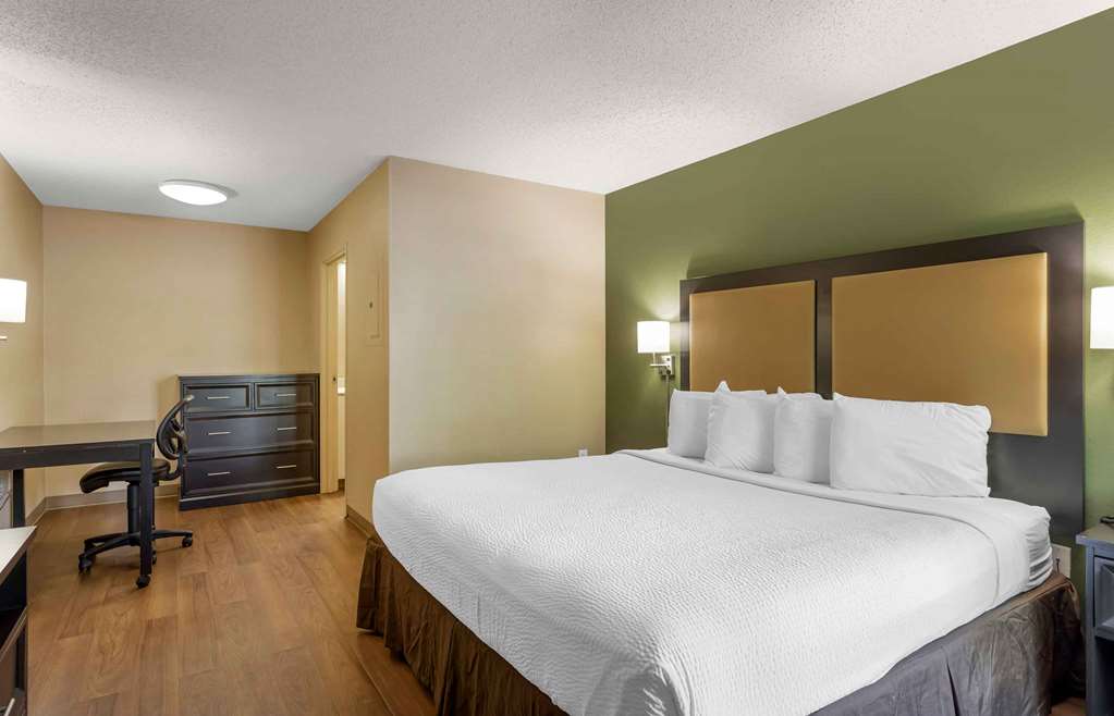 Extended Stay America Select Suites Jacksonville Southside - photo 43
