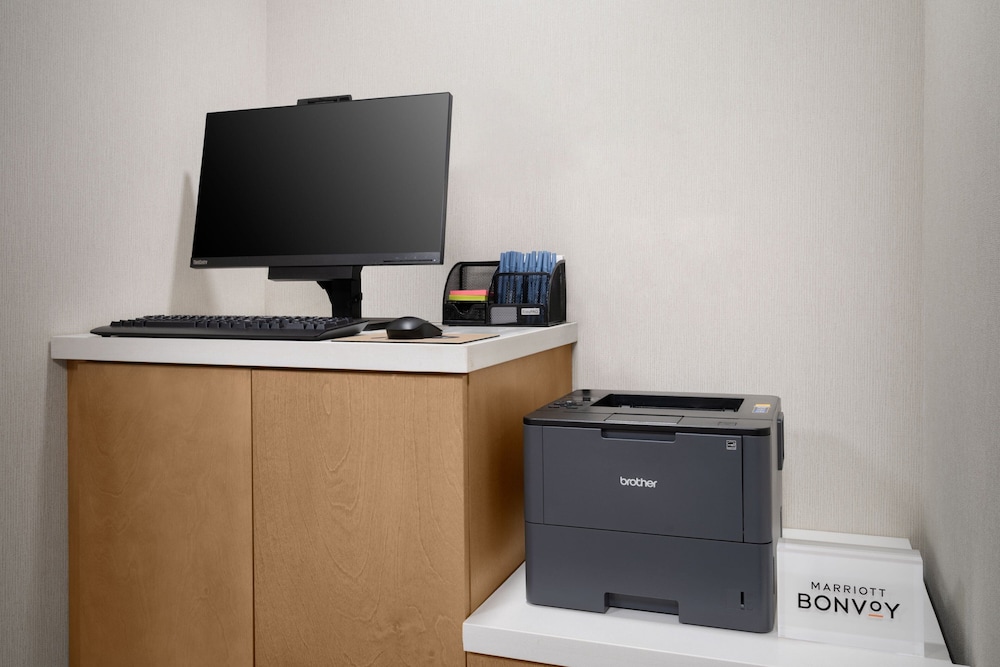 Fairfield Inn & Suites by Marriott Boulder - photo 18