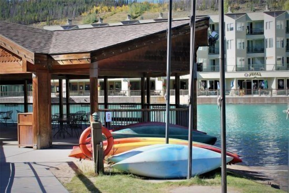 Family friendly 3 Bedroom Vacation Rental in West Keystone Resort Along the Snake River With Pool and Hot Tub - photo 16