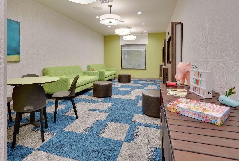 Home2 Suites by Hilton Yakima Airport - photo 95