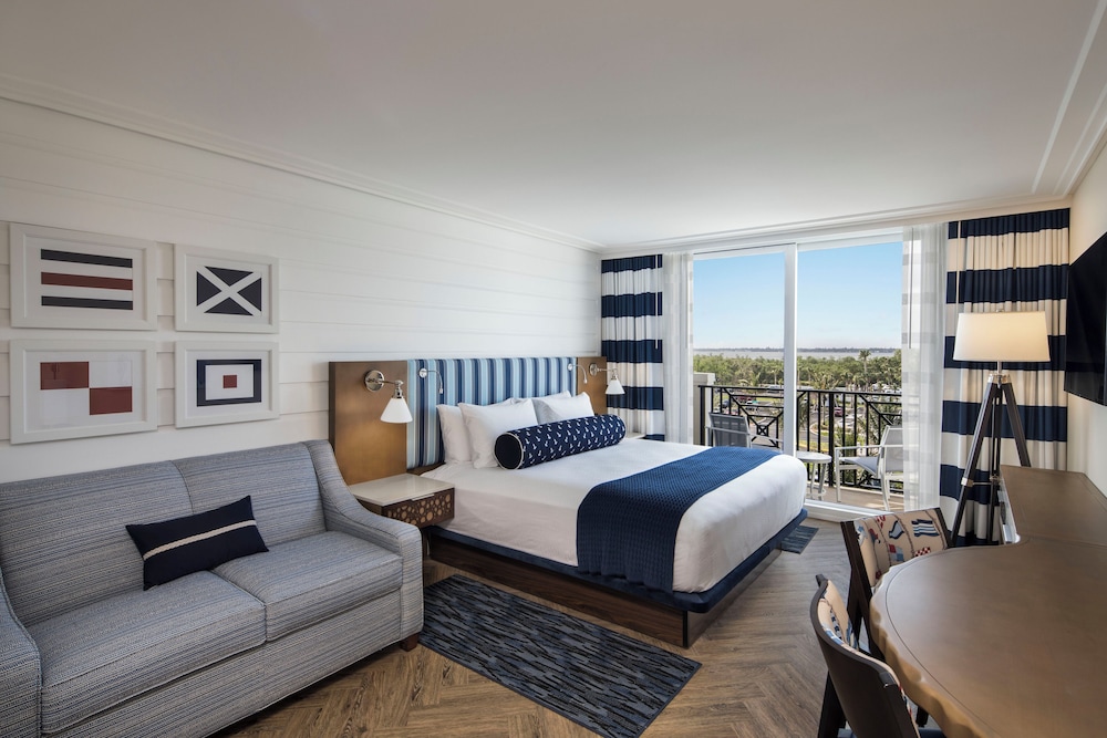 Hutchinson Shores Resort & Spa - photo 16