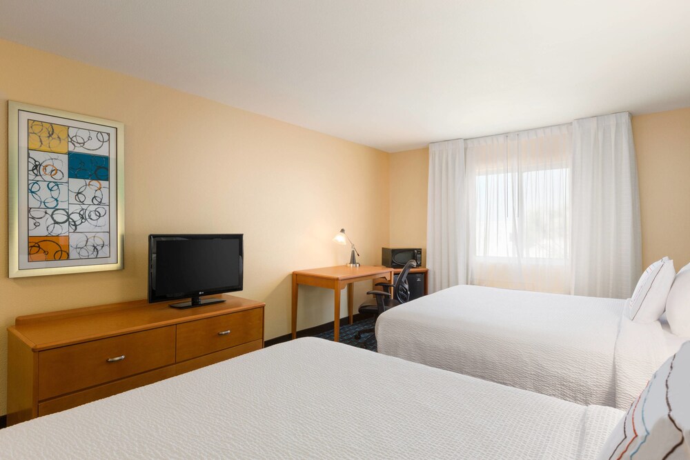 Comfort Inn & Suites Houston North Spring - photo 11