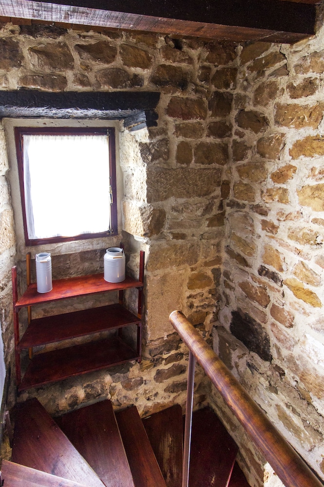 Casa Roja — Aguilar De Campoo — photo 5