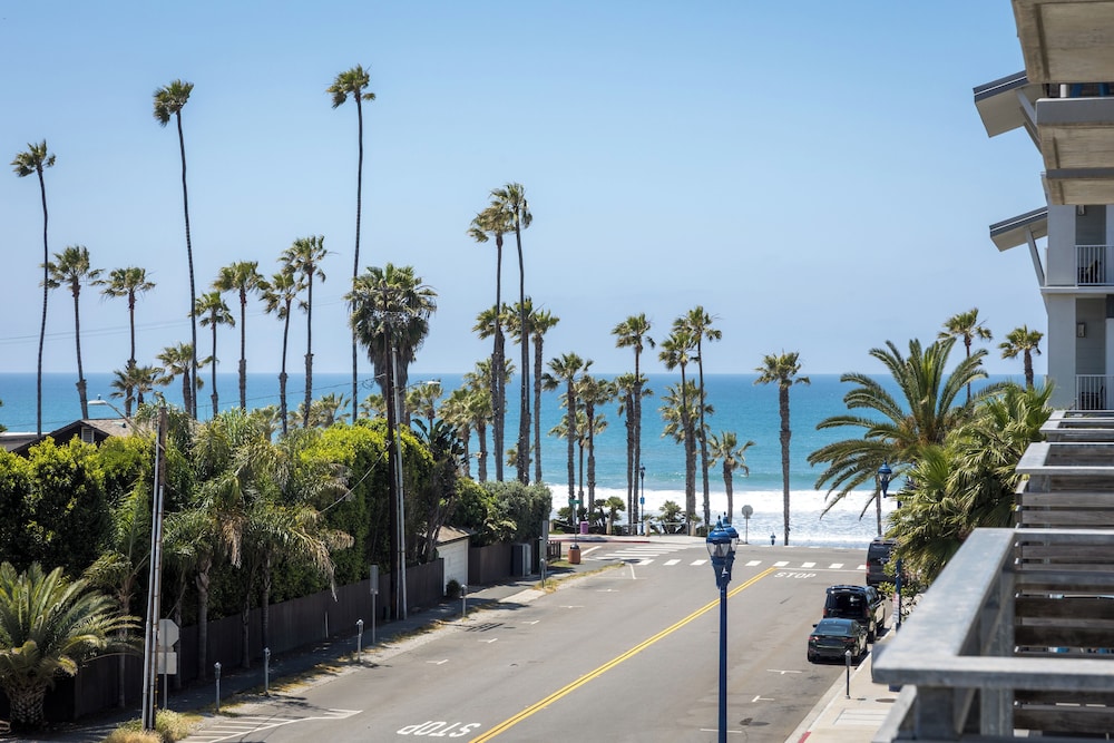 SpringHill Suites by Marriott Oceanside Beach - photo 34