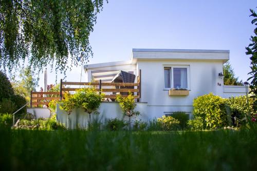 Ferienhaus Kleine Freiheit am Badesee — carbon neutral stay, Scharbeutz