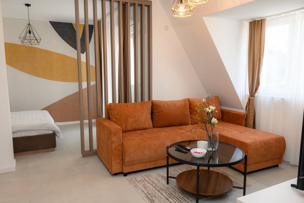 I&I Apartments Lux — 4-Star Luxury Hotel in Kragujevac, Serbia