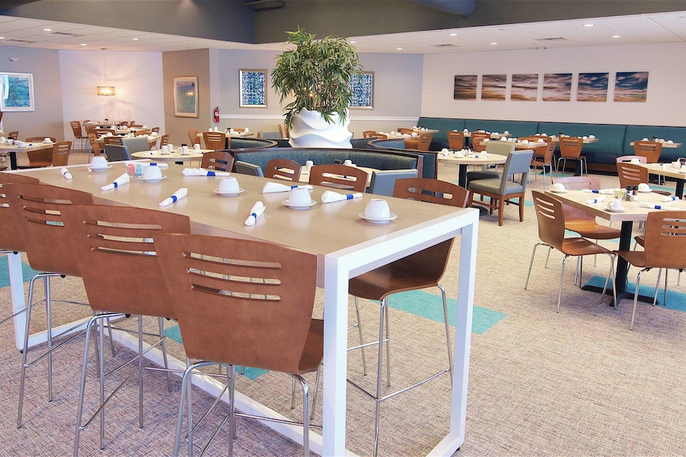 Southbank Hotel by Marriott Jacksonville Riverwalk - photo 27