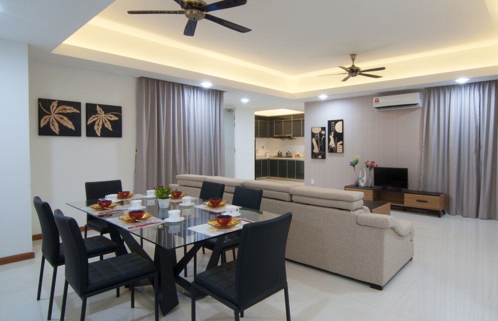 Koohen Co K2 in Kota Kinabalu, Malaysia