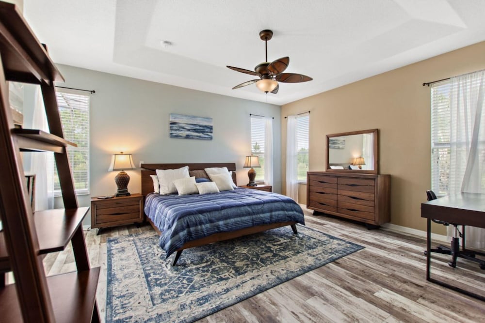 Serenity Now by Shine Villas at Watersong #416 — 4-Star Luxury Hotel in Davenport, United States