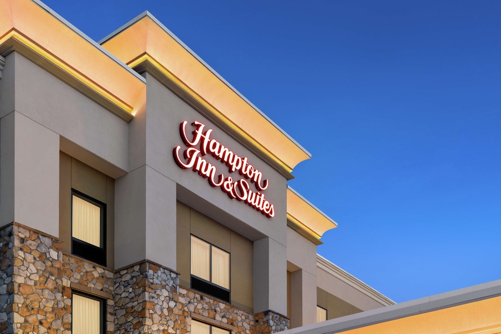 Hampton Inn & Suites Mount Joy Lancaster West - photo 30
