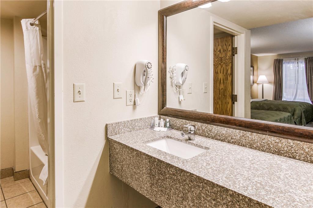 Quality Inn Stone Mountain - photo 21