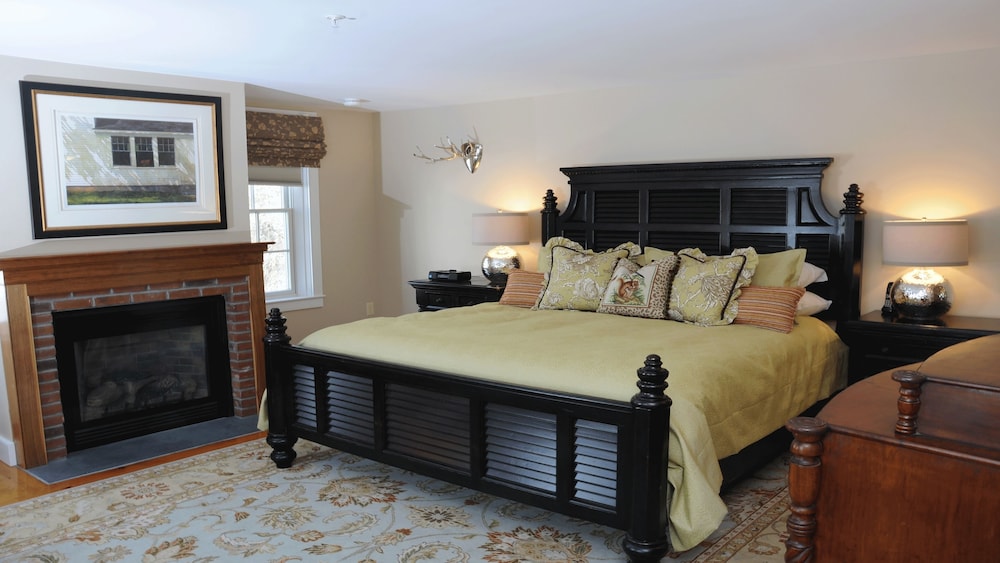 The Lyme Inn - photo 7