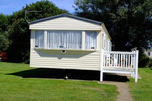 61 Southfield Skipsea Sands — hotel in Barmston