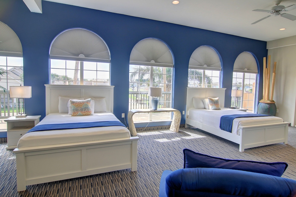 Alister Square Inn - photo 9