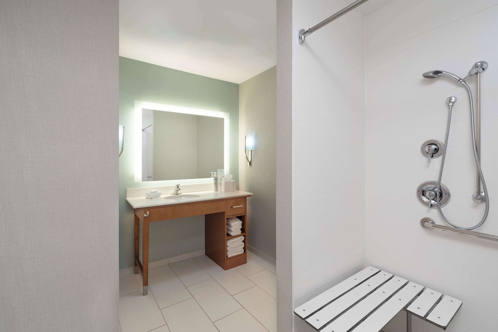 Homewood Suites by Hilton Gateway Hills Nashua - photo 26