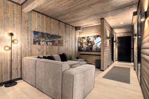 Top Modern I Central Harstad I Family & Groups — 4-Star Luxury Hotel in Harstad, Norway