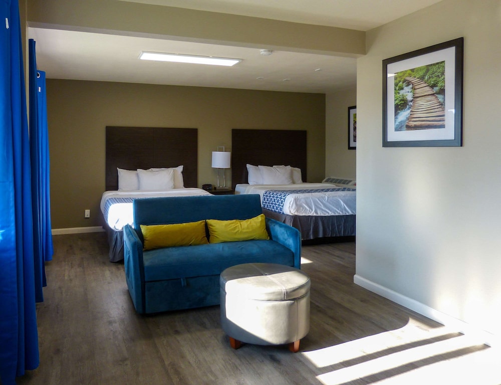 Rodeway Inn & Suites Ontario - photo 17