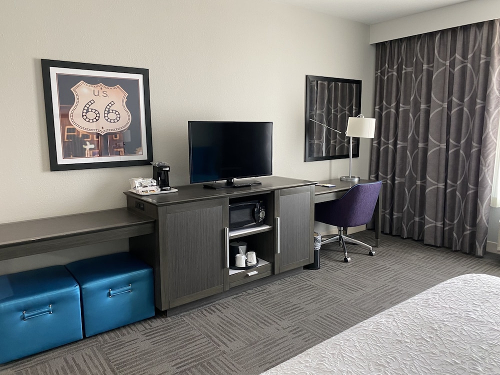 Hampton Inn El Reno - photo 16