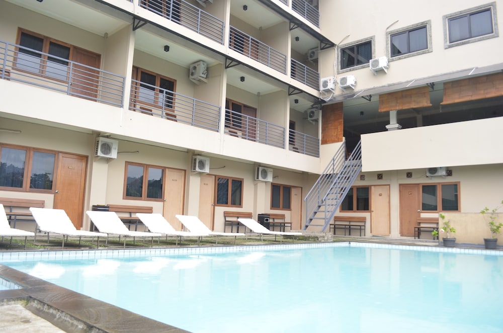 Augusta Valley — Bandung — photo 4
