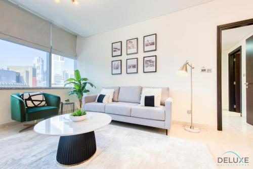 Best Deal Elegant Studio with Balcony & Prime Location by Deluxe Holiday Homes — 4-Star Luxury Hotel in Dubai, United Arab Emirates