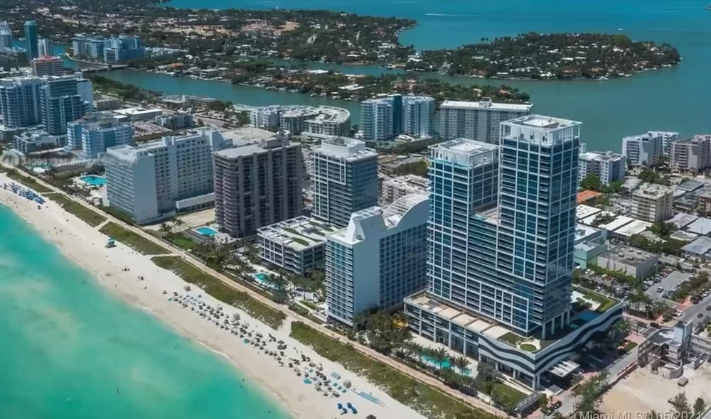 Luxury Condo Wellness Spa Resort By LMC - photo 19