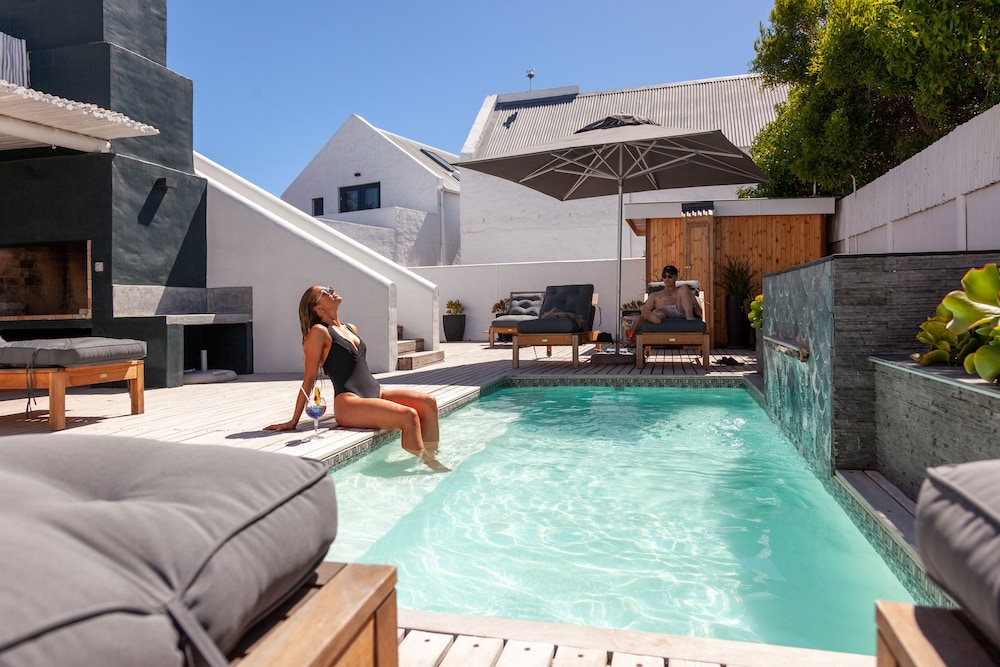 Abalone Hotel & Villas in Cape Town, South Africa