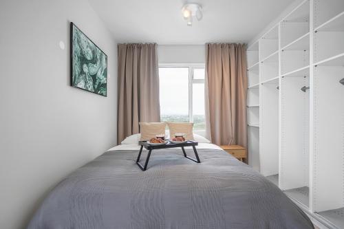 Charming Studio Stunning Panorama View