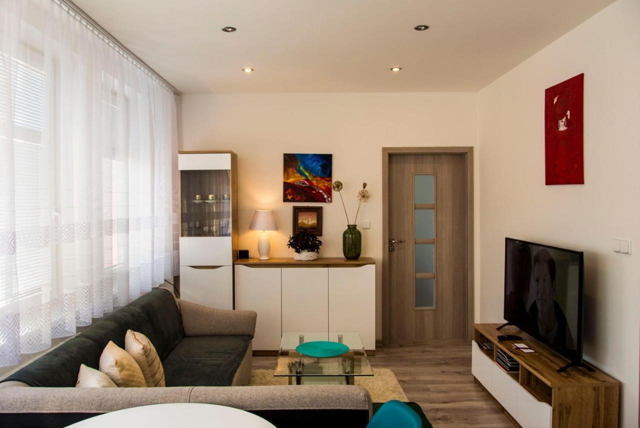 MAYTEX ubytovanie v 46m2 apartmáne s balkónom — 4-Star Luxury Hotel in Liptovsky Mikulas, Slovakia