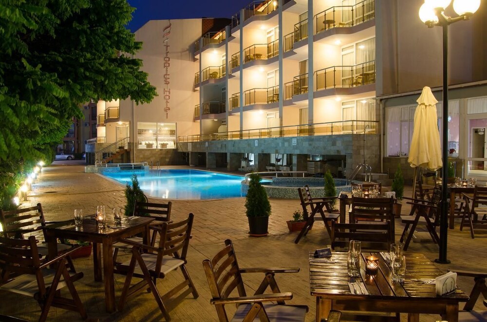 Tropics Hotel Ultra All Inclusive in Sveti Vlas, Bulgaria