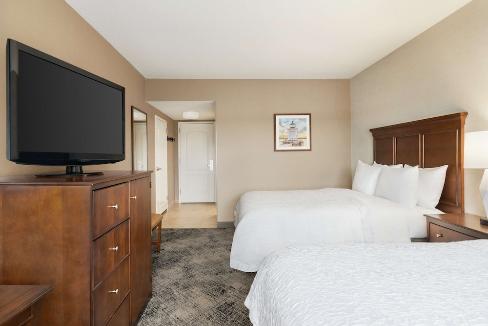 Hampton Inn & Suites Exeter - photo 15