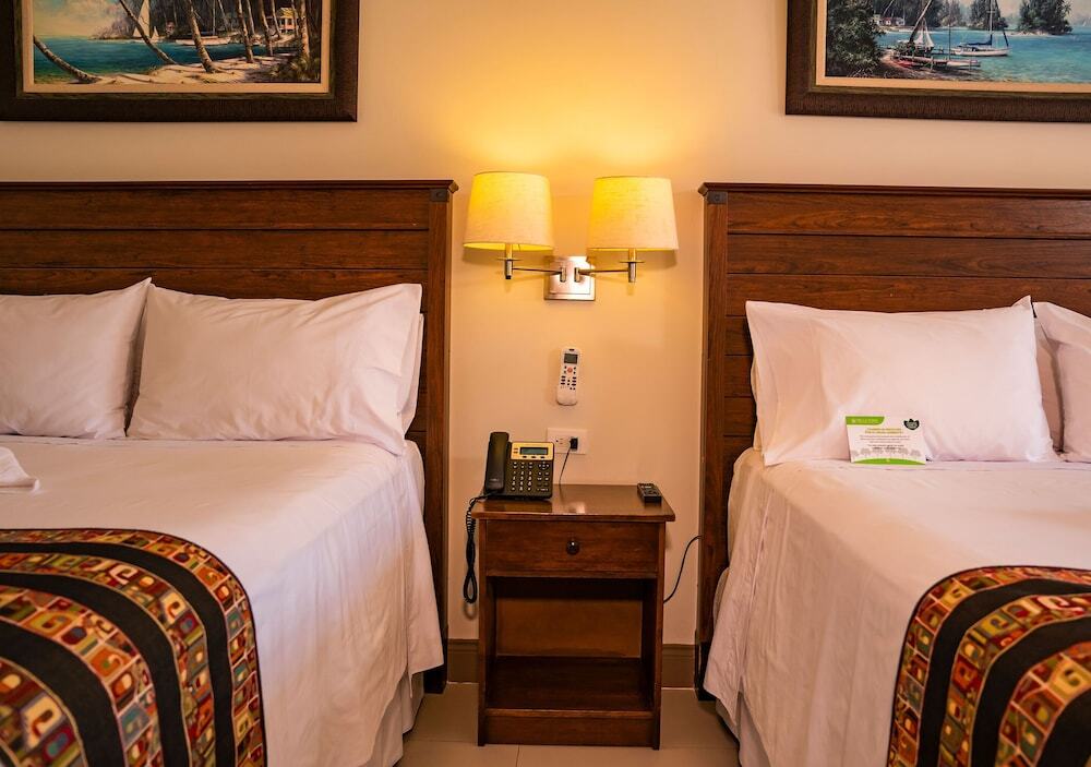 Bella Terra Laguna Azul Resort & Spa in Sauce, Peru