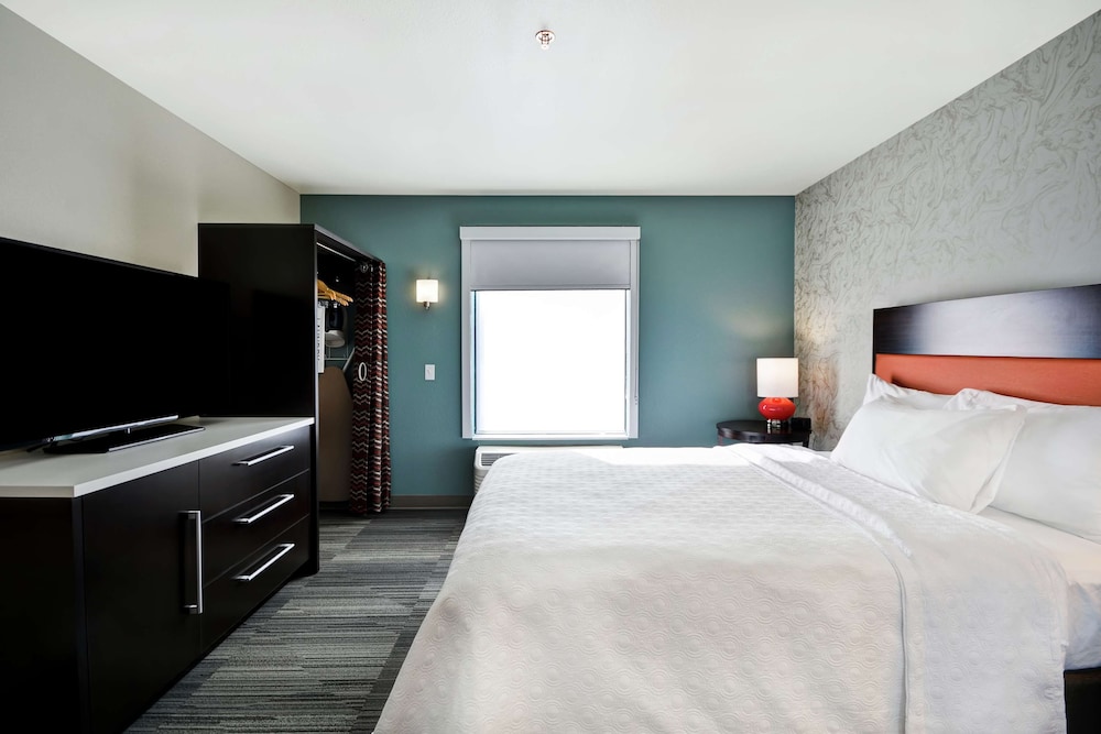 Home2 Suites by Hilton Carbondale - photo 13