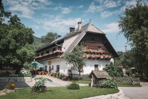 Urlaub am Bauernhof Feldbauer — hotel in Landl
